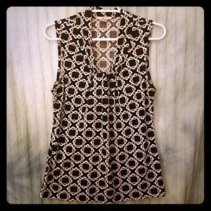 Banana Republic sleeveless black tan and cream top